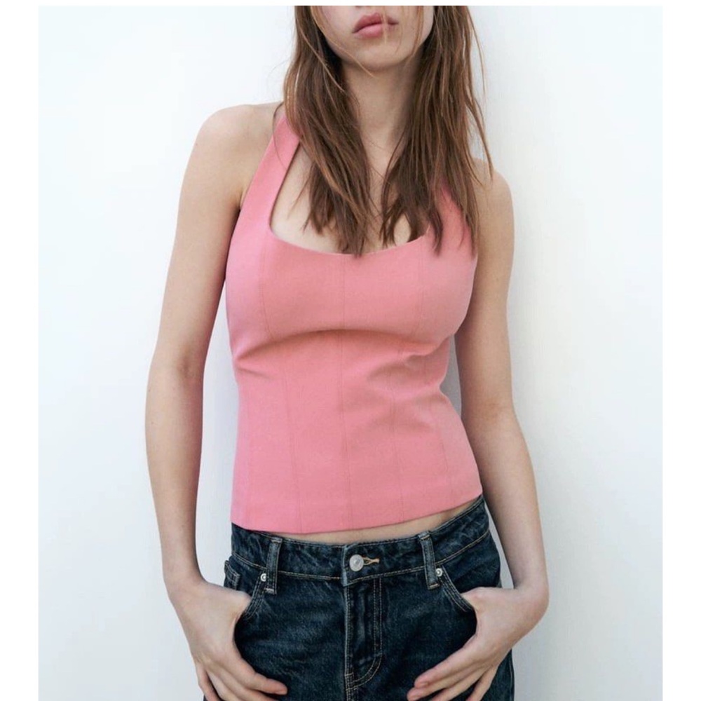 NWT Zara Fitted Halter Top - Picture 3 of 4